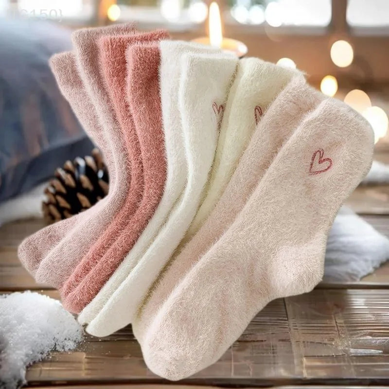 5 Pack Ladies Heavy Mink Socks Embroidered Pink Heart Plush Solid Color Cosy Mid-tube Socks for Fall Winter Home Usage