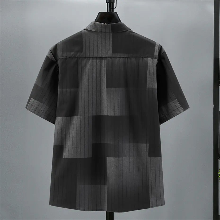 Trendy Plus Size Men's Short-Sleeved Shirt for Summer